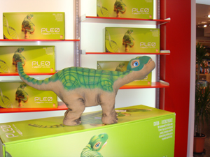 pleo2.jpg