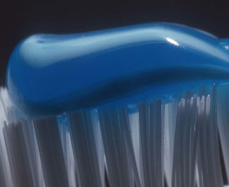 tooth_brush_close_up.jpg